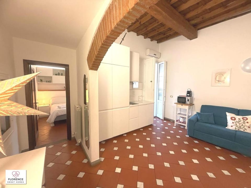 Kitchen or kitchenette, kitchen