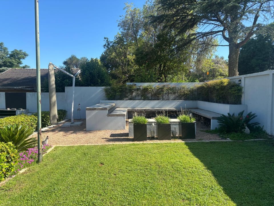 Garden, Garden view