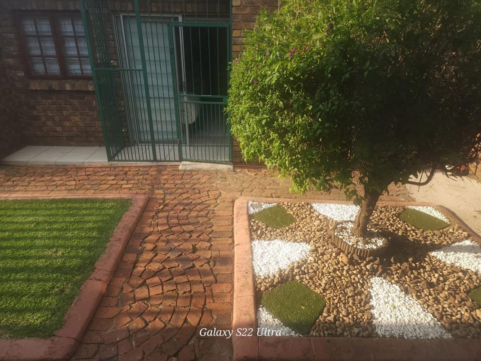 Ndau Mbili Bed and Breakfast in Gauteng