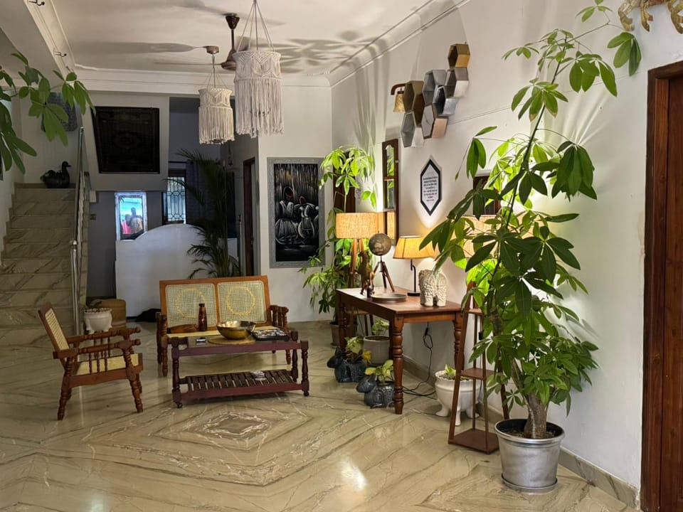 Earth Elements Room by Hexa Vacation rental in Thiruvananthapuram