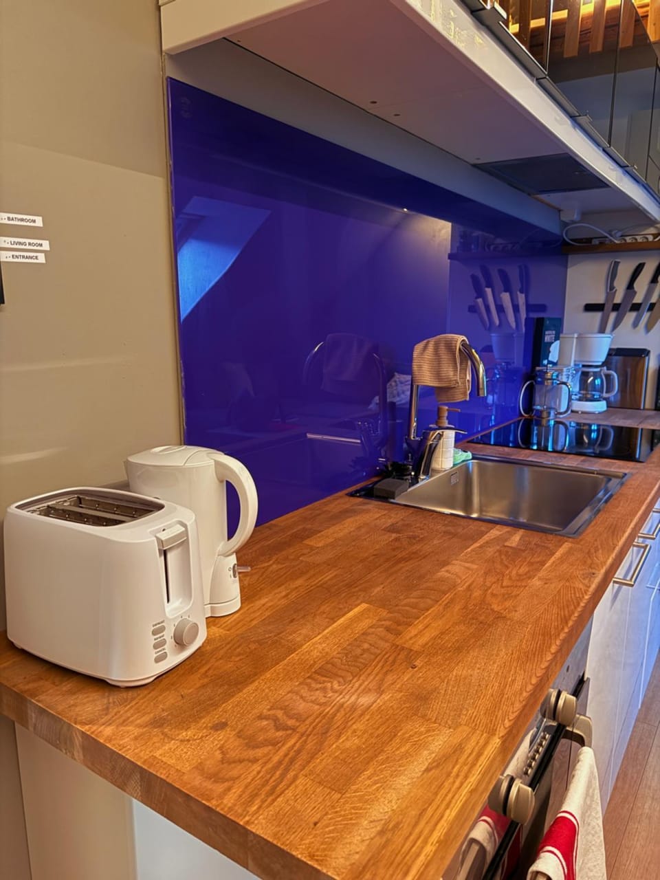 Coffee/tea facilities, Kitchen or kitchenette, toaster