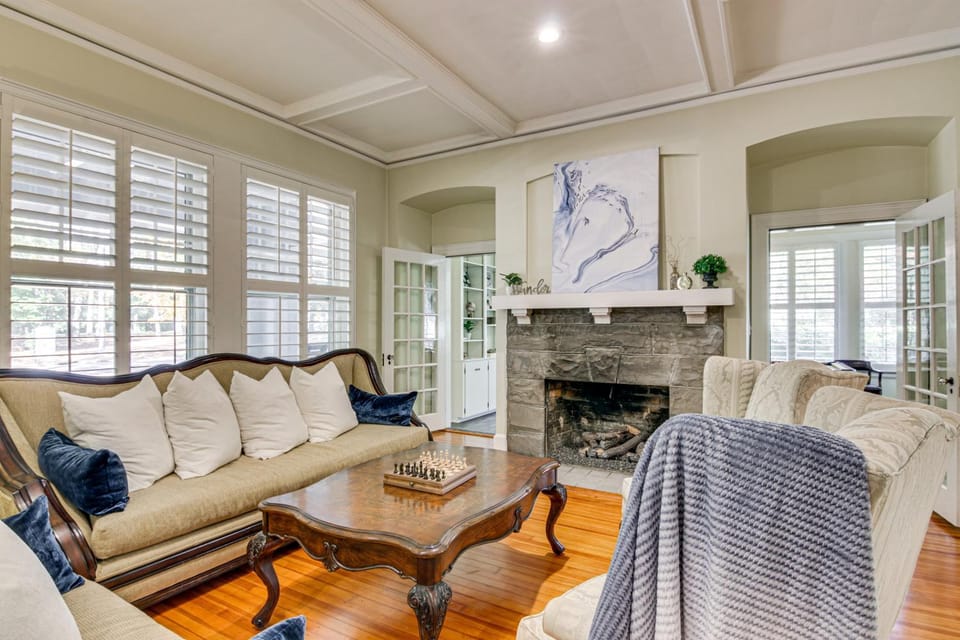 Walk to Coker University & Dtwn! Home w/ Game Room House in South Carolina