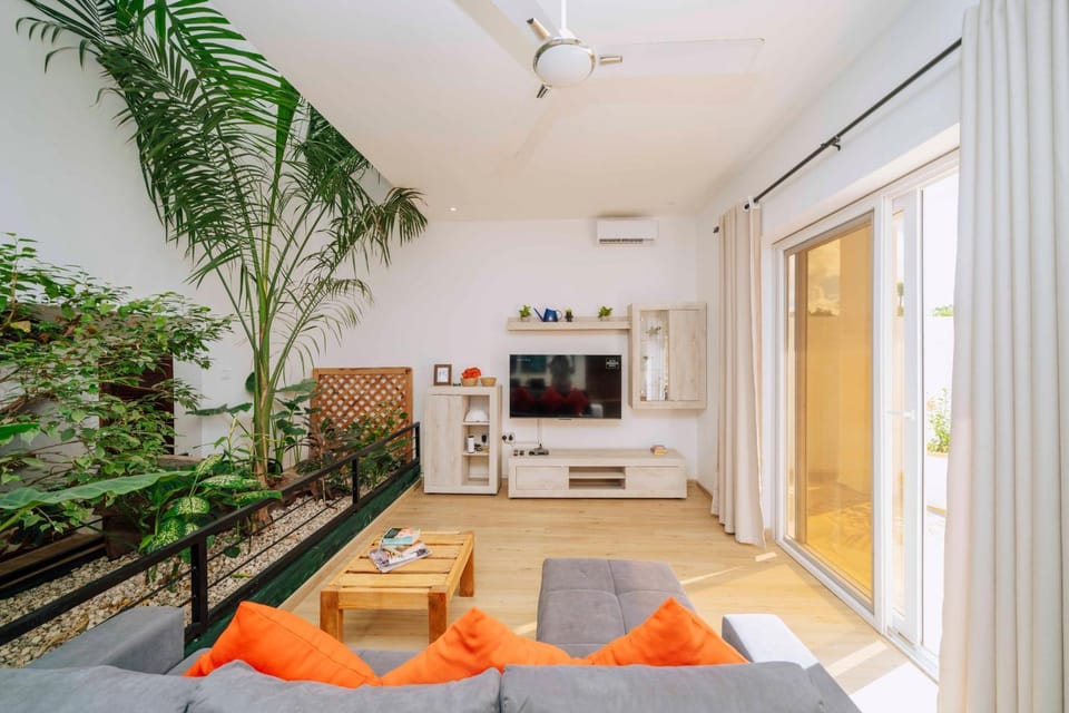 Lounge or bar
