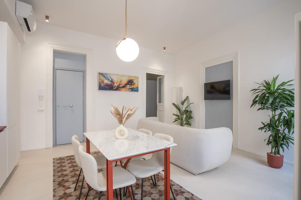 TV and multimedia, Living room, Seating area, Dining area, heating