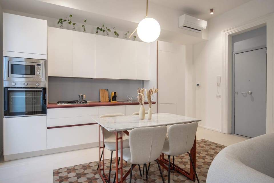 Kitchen or kitchenette, Living room, Seating area, Dining area, oven, stove