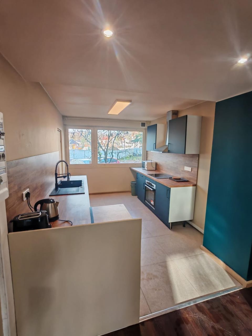 Kitchen or kitchenette, Dining area, dishwasher, oven, stove