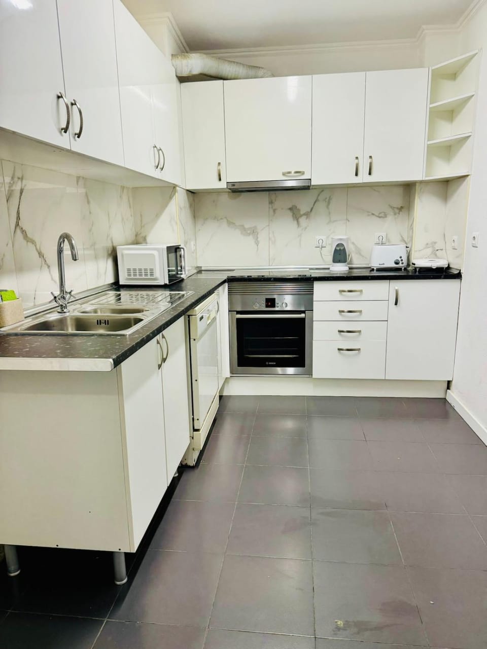 Amazing Space - 4 Bedroom Apartment in Albufeira