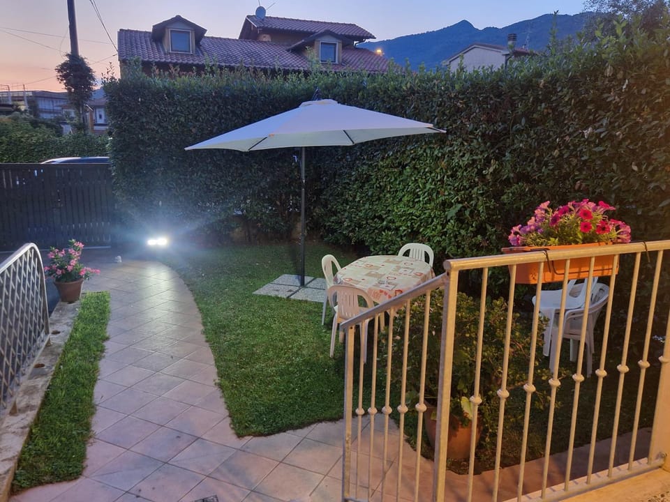 Garden, Garden view