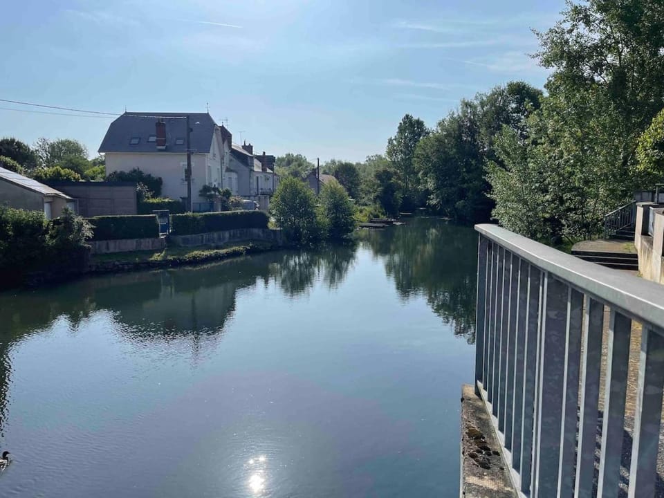 2-room apartment near Marais and CV Apartment in Bourges