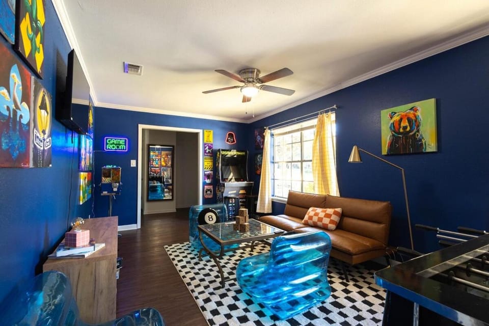 The Triple Play Getaway 3BR Game Room Sleeps 10 House in Shreveport