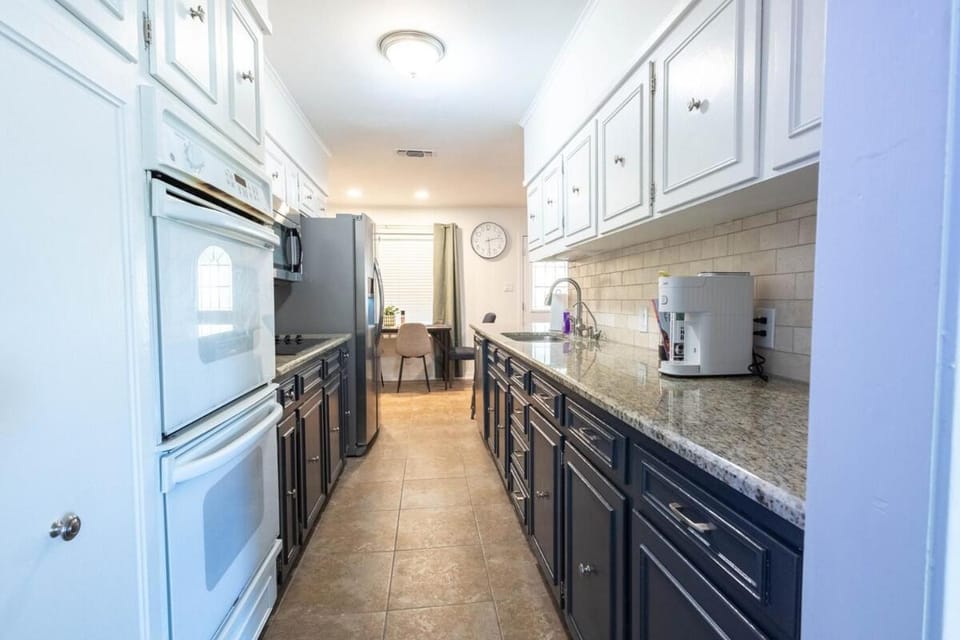 The Triple Play Getaway 3BR Game Room Sleeps 10 House in Shreveport