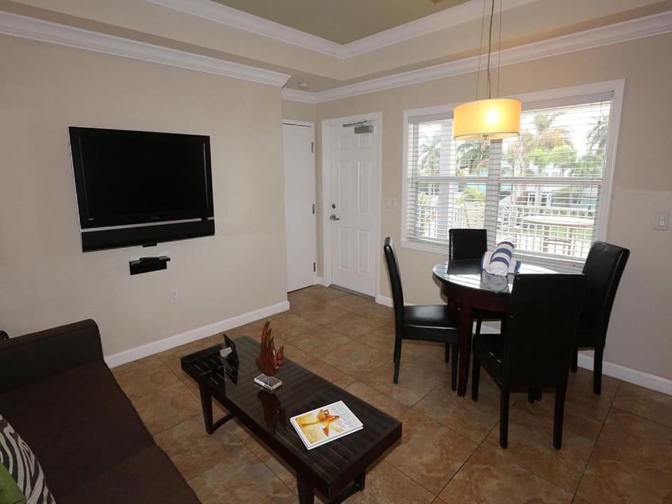 The Beach Club At Anna Maria #11 House in Bradenton Beach