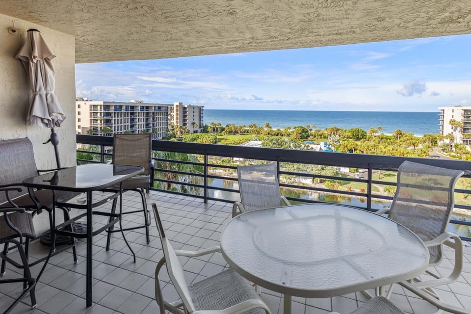 Beachplace 5-601 House in Longboat Key