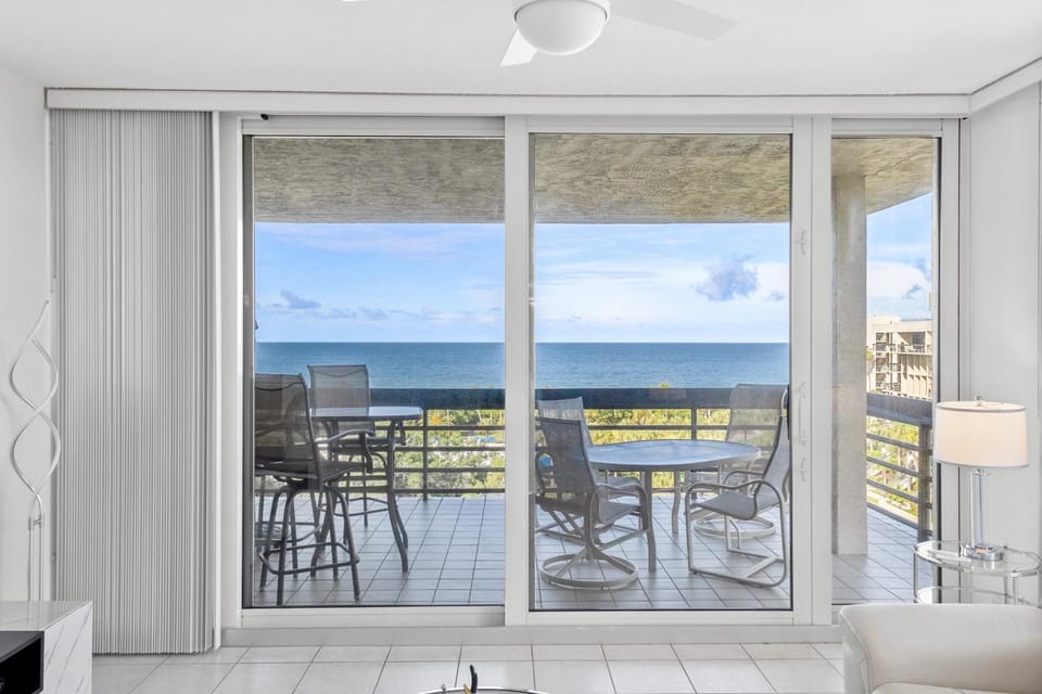 Beachplace 5-601 House in Longboat Key