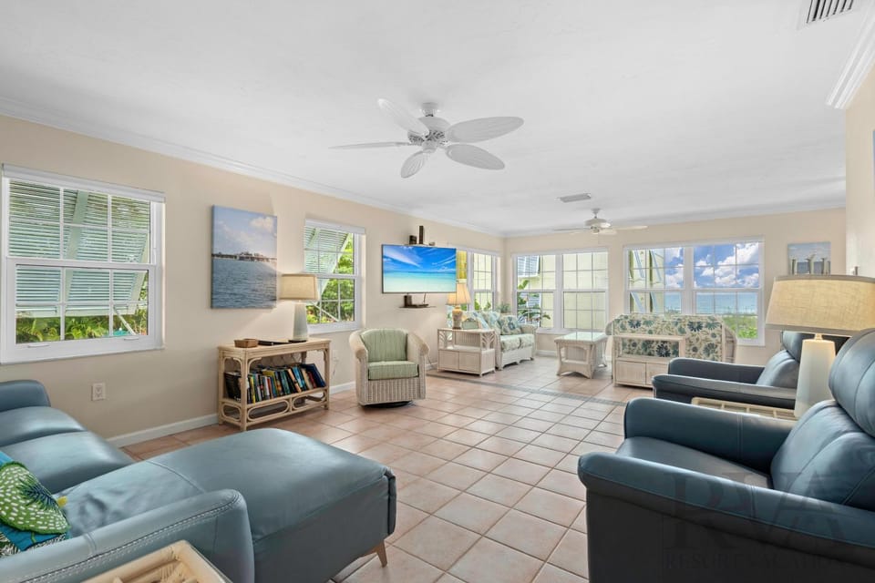 Cabana Beach Club #7 House in Longboat Key