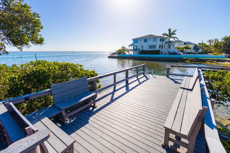 Cedars East #528 House in Longboat Key
