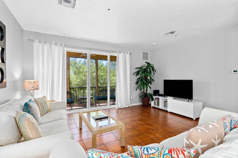 Cedars East #605 House in Longboat Key