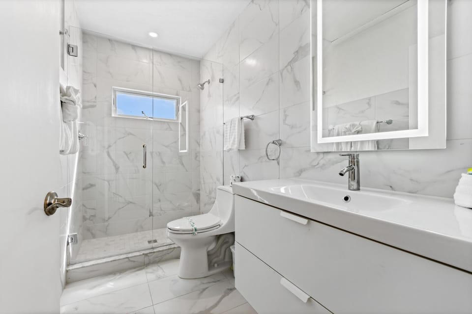 Cedars East #814 House in Longboat Key