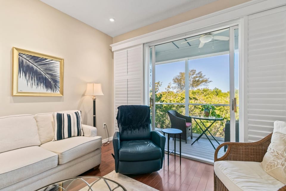 Cedars East #850 House in Longboat Key
