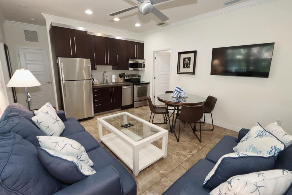The Beach Club At Siesta #106B House in Florida