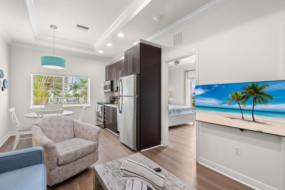 The Beach Club At Siesta #202B House in Florida
