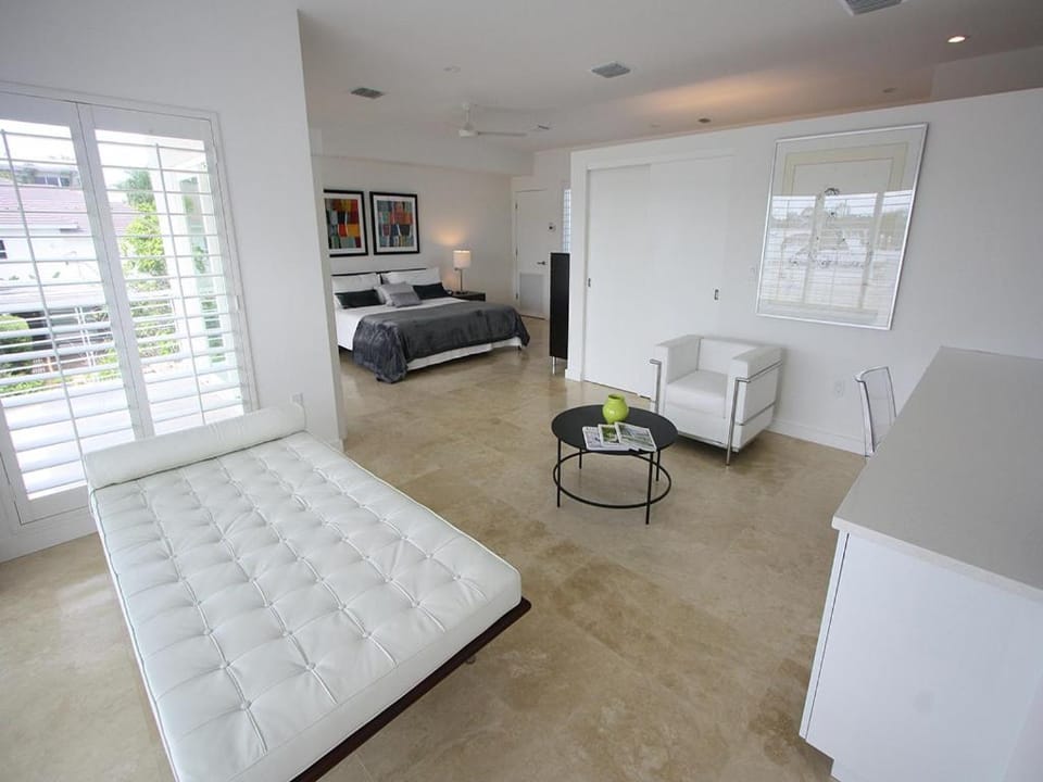 Lido Shores Sanctuary House in Lido Key