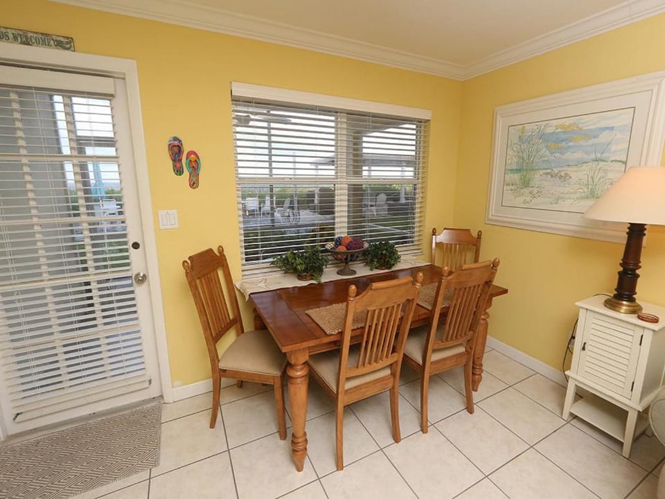 Outrigger Resort #5 House in Longboat Key