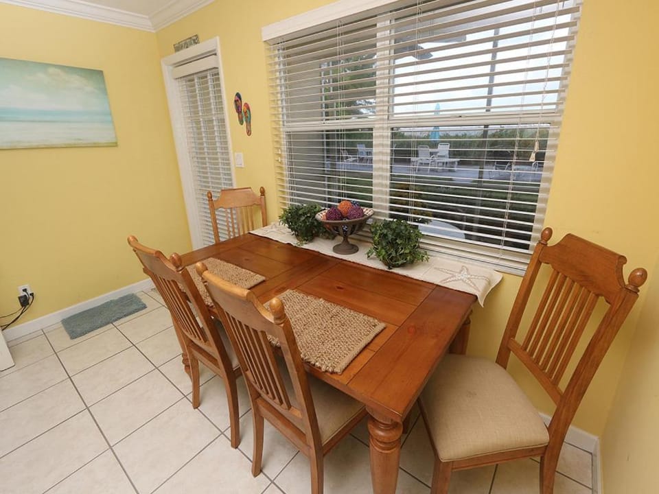 Outrigger Resort #5 House in Longboat Key