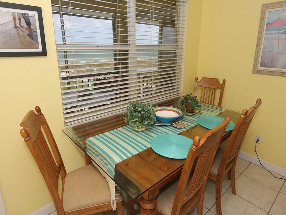 Outrigger Resort #6 House in Longboat Key