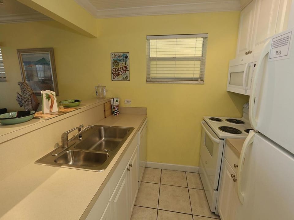 Outrigger Resort #6 House in Longboat Key
