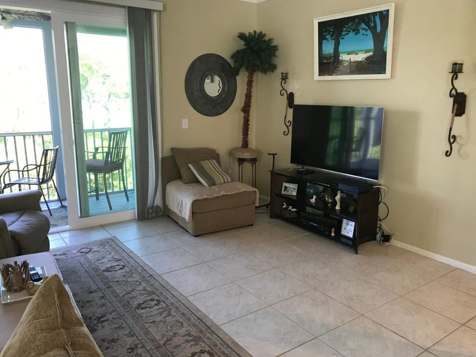 Cedars East #830 House in Longboat Key