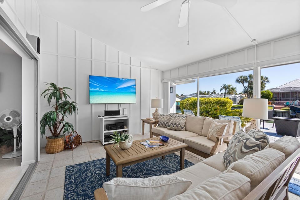 Paradise Cottage House in Sarasota