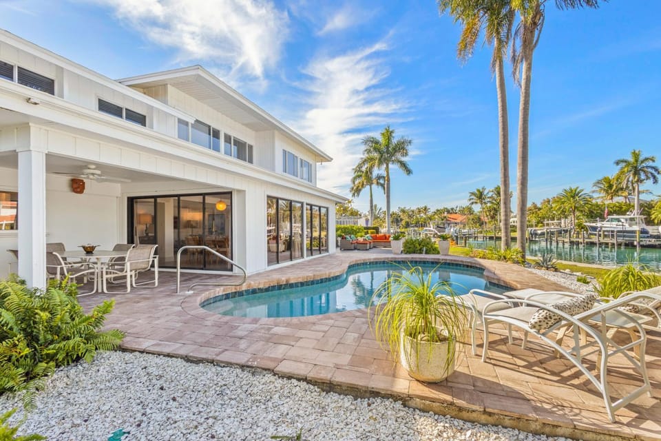 Emerald Bay House in Longboat Key
