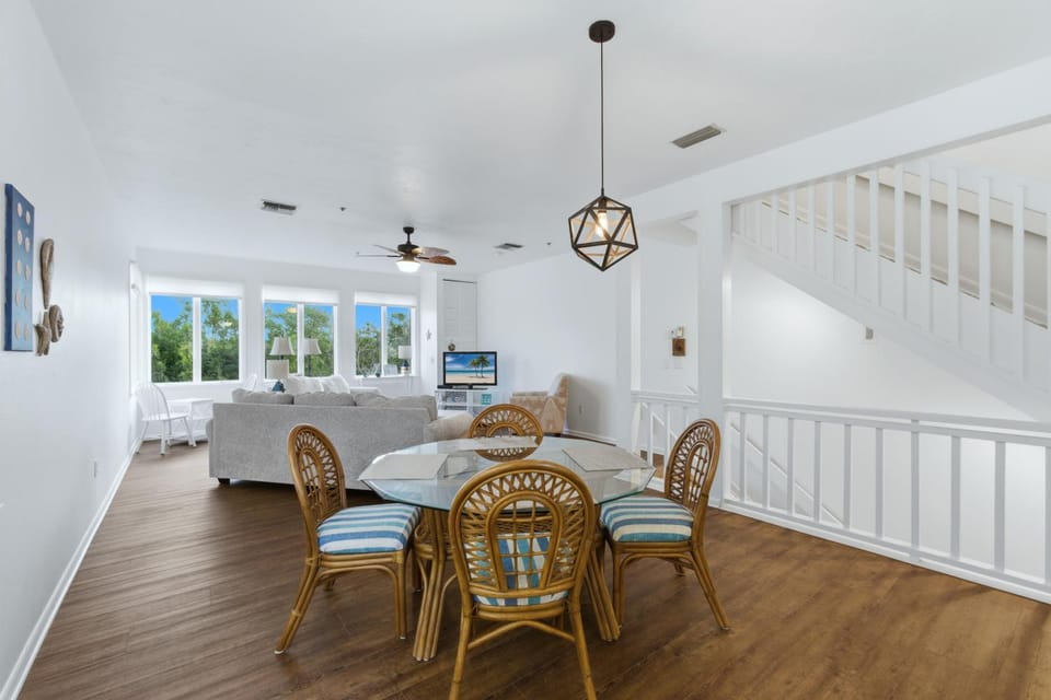 Cedars East #653 House in Longboat Key