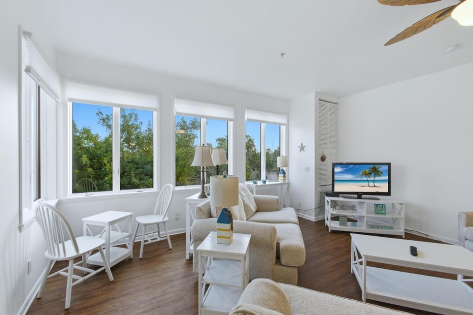 Cedars East #653 House in Longboat Key