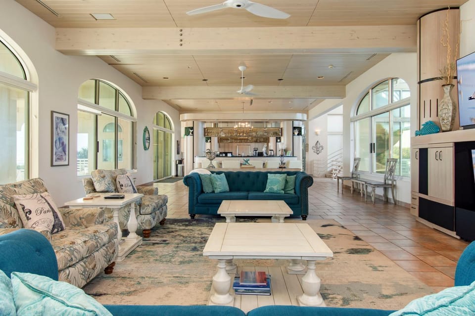 Chateau of the Isle by Emerald Isle Realty House in Indian Beach