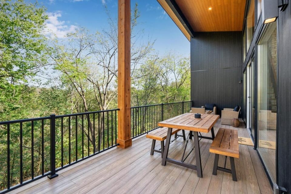 The Lodge at Marble Creek House in Lexington