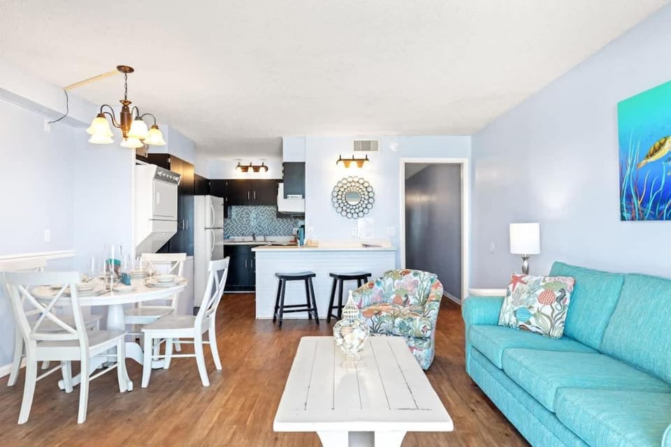 The Summit 524 Apartment in Upper Grand Lagoon