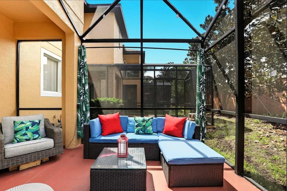 Park Hopper Paradise At Regal Oaks House in Osceola County