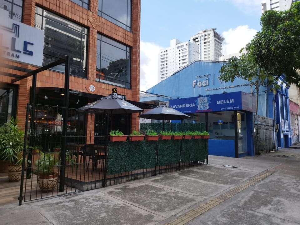 Property building, Restaurant/places to eat