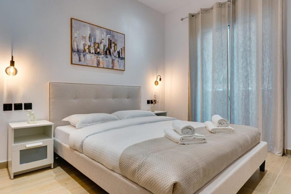 CityLife apartment 2'from metaxourgio station 2B Apartment in Athens
