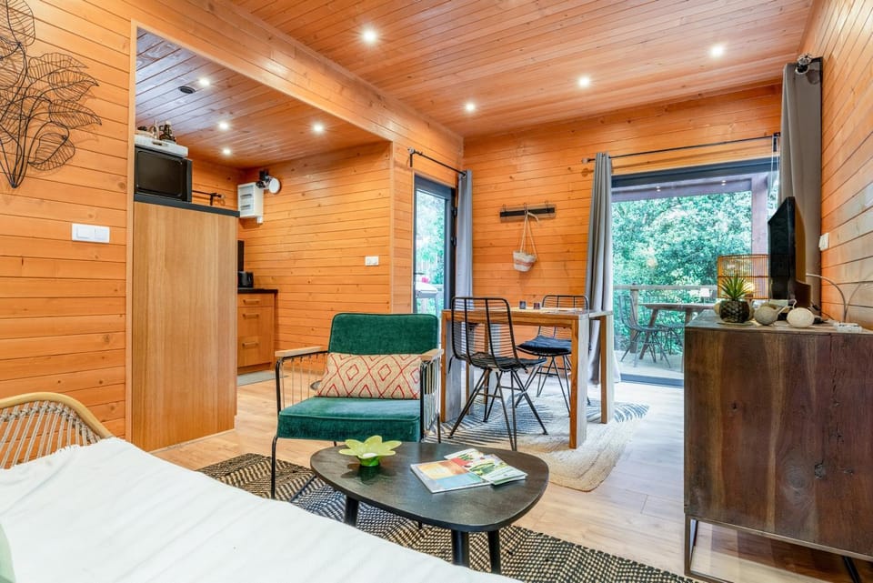 Lodge Exotique 4 - Mas de Rey House in Uzes