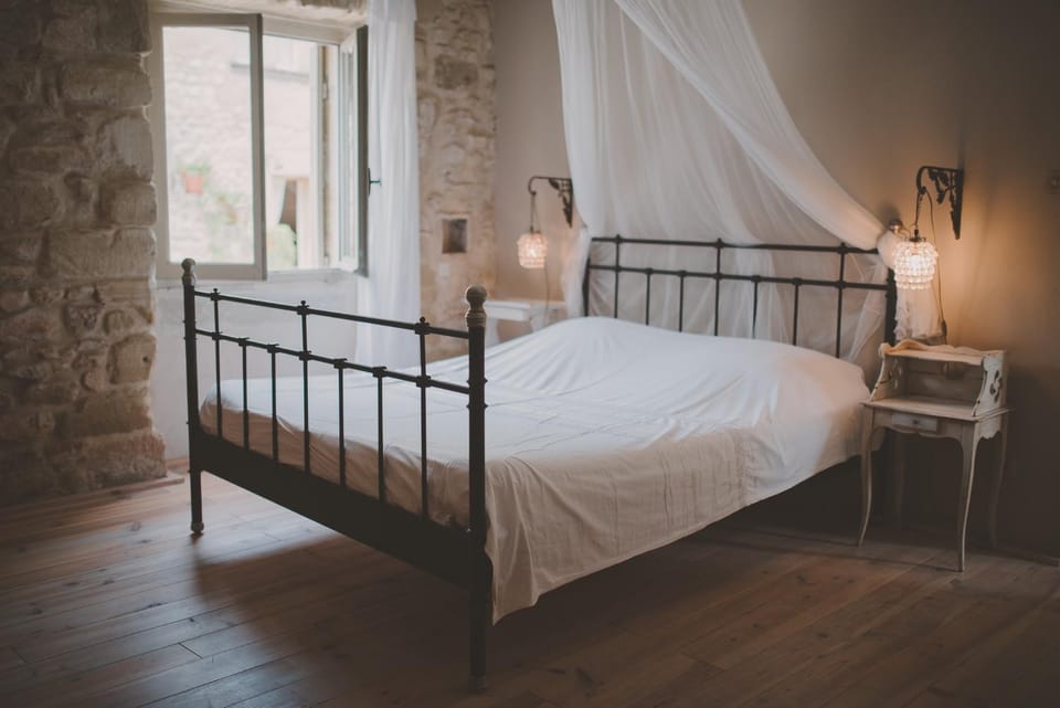 Living room, Bedroom