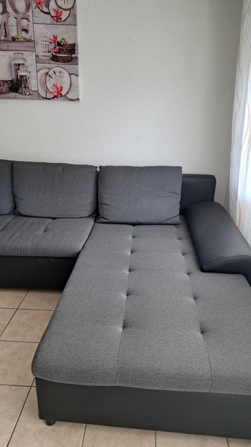 Schicke 2 Zimmer Wohnung ganz Zentral Und ruhig! Nähe Bahnhof! Apartment in Baden-Württemberg