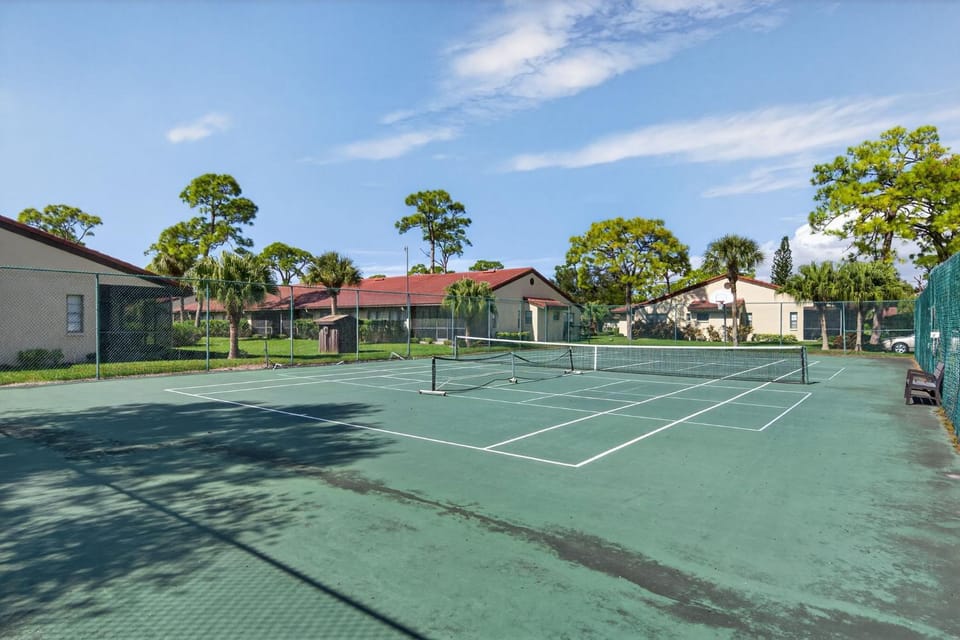 Tennis court
