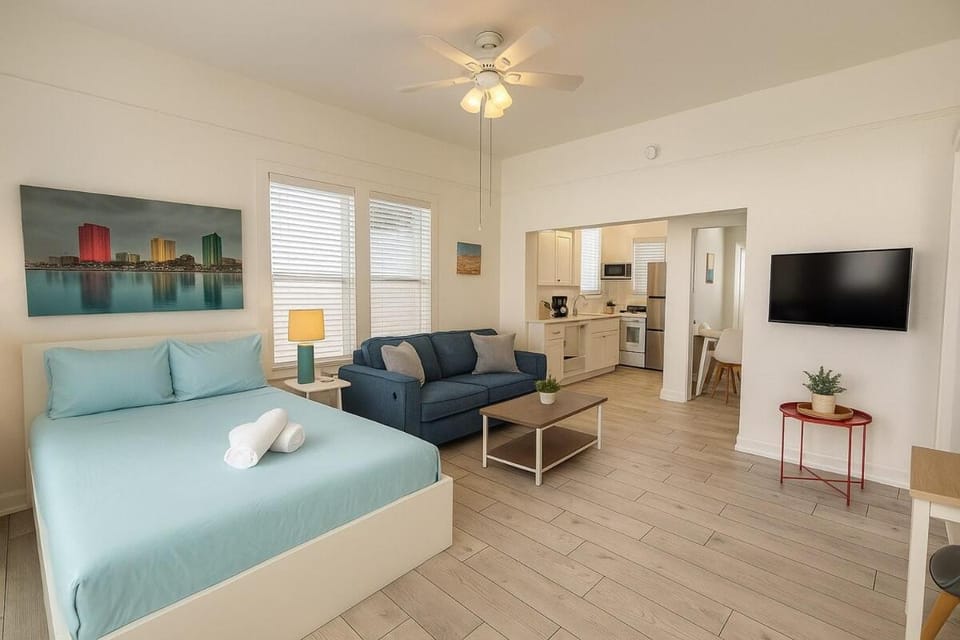 Urban Nest with private Patio in Golden Hill - walk everywhere! Apartment in San Diego