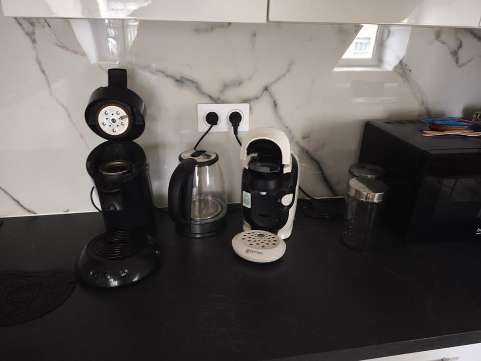 Coffee/tea facilities