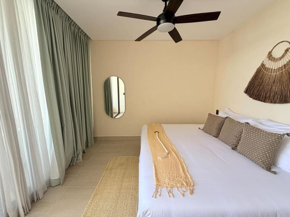 PH de 2 rec, gim, cine y jacuzzi privado en Tulum Apartment in State of Quintana Roo