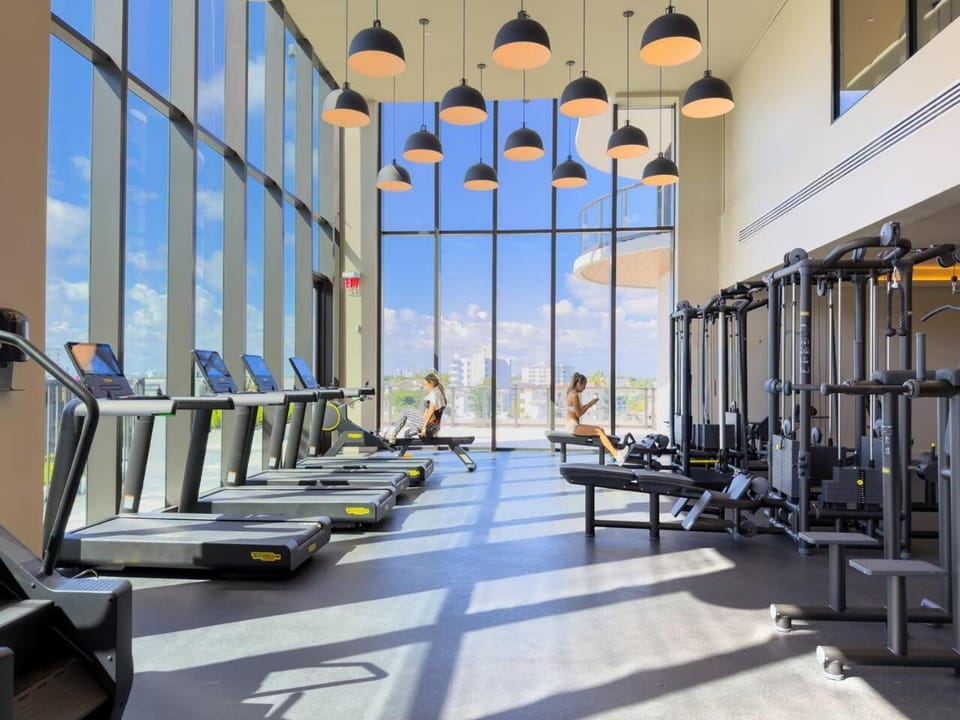 72 Park Ocean view 1BR Apartment with Pool and Gym House in Miami Beach
