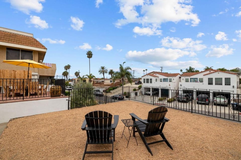 Sunny San Clemente Stay Walk to Shore House in San Clemente